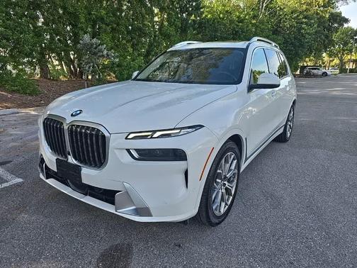 2023 BMW X7 xDrive40i