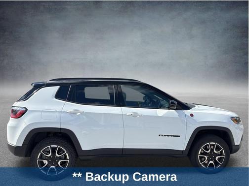 2024 Jeep Compass Trailhawk