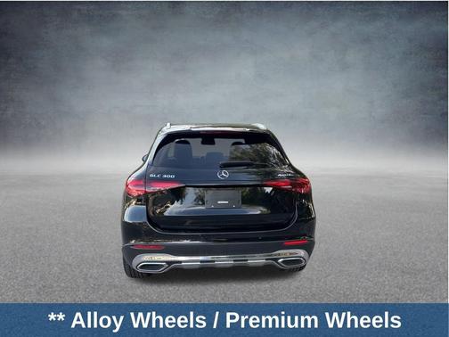 2024 Mercedes-Benz GLC 300 Base 4MATIC