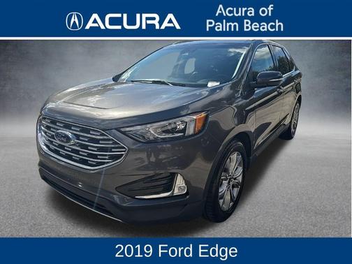 2019 Ford Edge Titanium