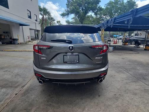 Liquid Carbon Metallic 2026 Acura RDX A-Spec Advance Package