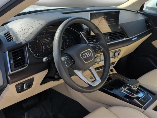 2024 Audi Q5 45 S line quattro Premium
