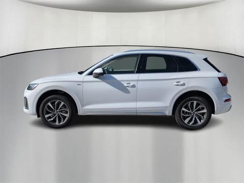 2024 Audi Q5 45 S line quattro Premium