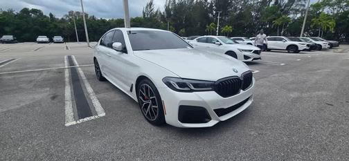 Alpine White 2023 BMW 530 i