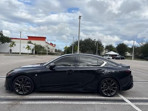 2021 Lexus IS 350 F Sport
