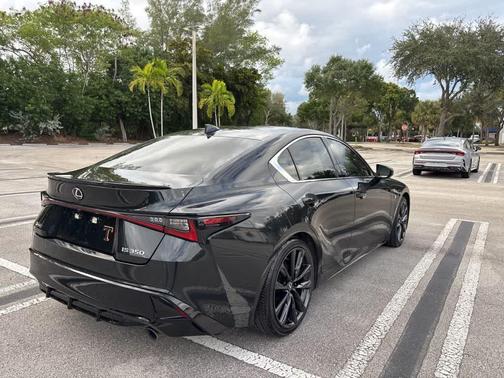 2021 Lexus IS 350 F Sport