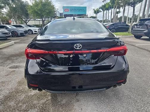 2019 Toyota Avalon XLE Touring