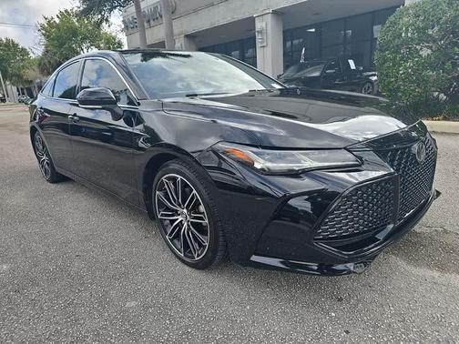 2019 Toyota Avalon XLE Touring