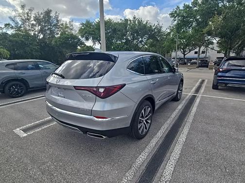 Solar Silver Metallic 2026 Acura MDX Technology Package