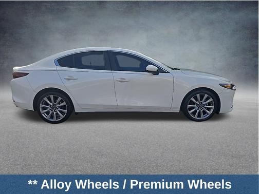 2021 Mazda Mazda3 FWD w/Preferred Package