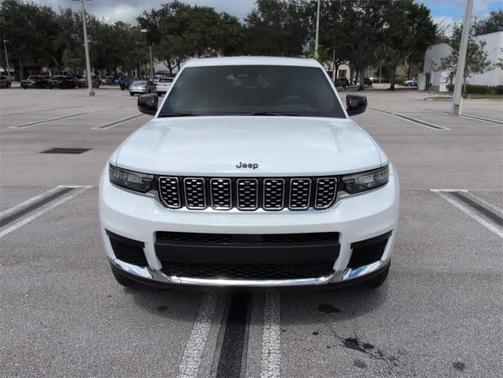 2024 Jeep Grand Cherokee L Laredo