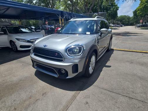 Melting Silver III Metallic 2024 MINI Countryman Cooper S