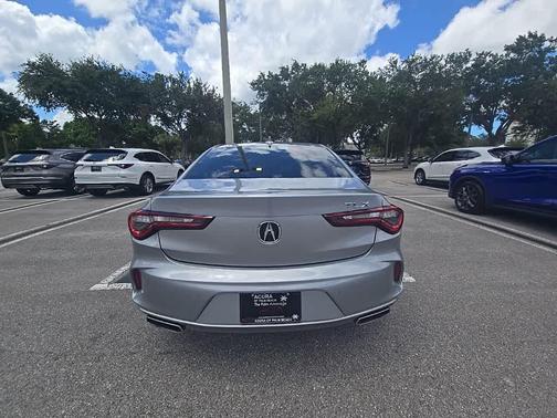Lunar Silver Metallic 2025 Acura TLX Technology