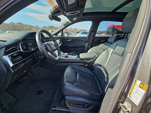2021 Audi Q7 55 Premium Plus