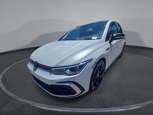 Opal White Pearl/Black Roof 2024 Volkswagen Golf GTI 1.4T TSI