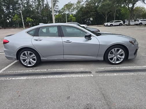 2022 Acura TLX Technology