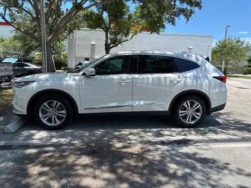 Platinum White Pearl 2024 Acura MDX Standard