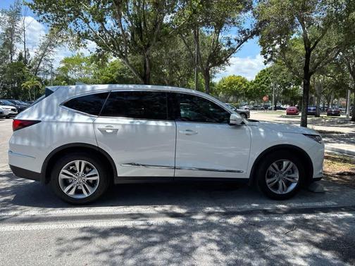 Platinum White Pearl 2024 Acura MDX Standard