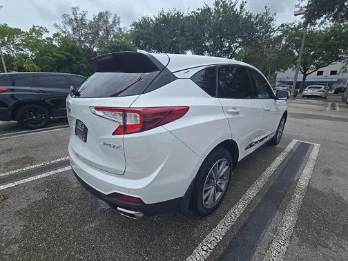 Platinum White Pearl 2023 Acura RDX Technology Package