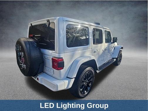 2021 Jeep Wrangler Unlimited Sahara Altitude
