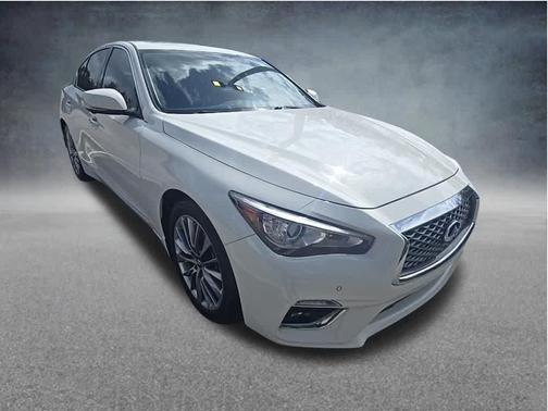 Pure White 2023 INFINITI Q50 3.0t LUXE