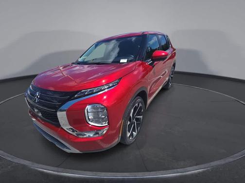 Red Diamond 2024 Mitsubishi Outlander SE
