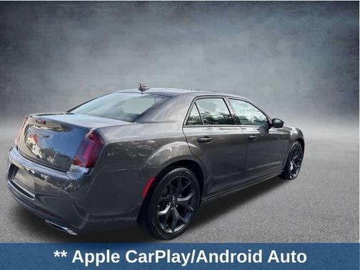 2023 Chrysler 300 S