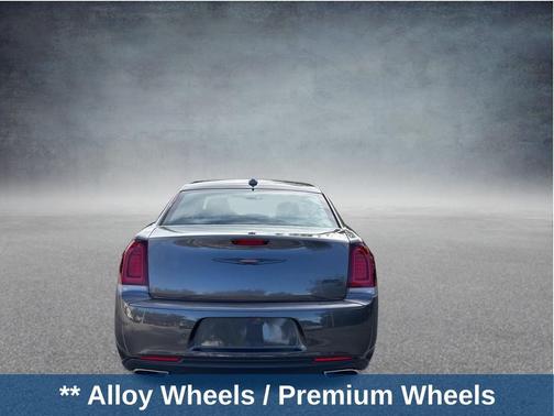 2023 Chrysler 300 S