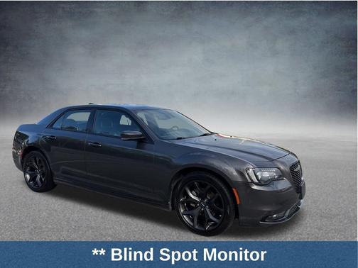 2023 Chrysler 300 S