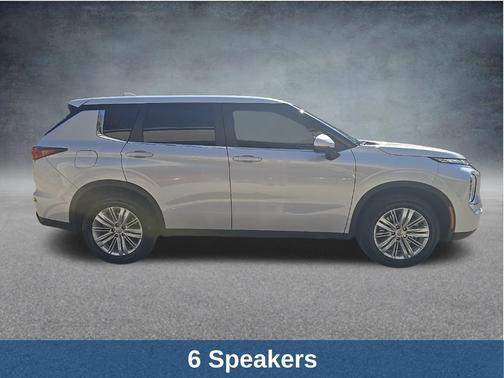 2024 Mitsubishi Outlander ES