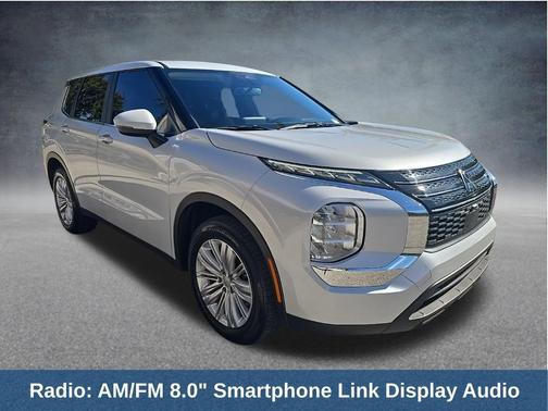 2024 Mitsubishi Outlander ES