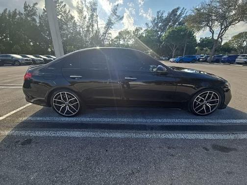 2022 Mercedes-Benz C-Class C 300