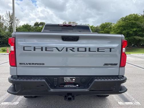 2024 Chevrolet Silverado 1500 ZR2