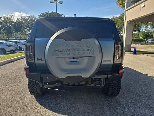 2024 GMC HUMMER EV SUV 3X
