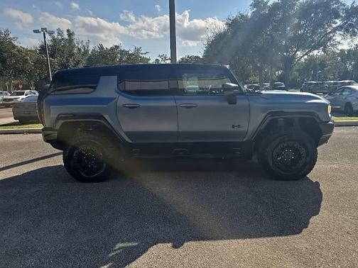 2024 GMC HUMMER EV SUV 3X
