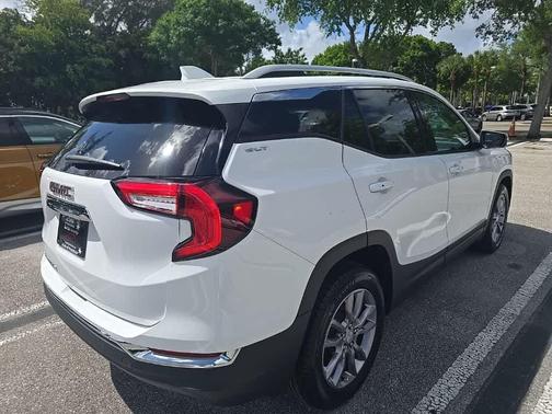 Summit White 2023 GMC Terrain SLT