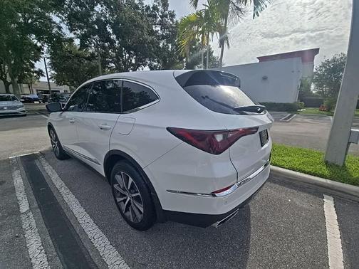 Platinum White Pearl 2025 Acura MDX Technology Package