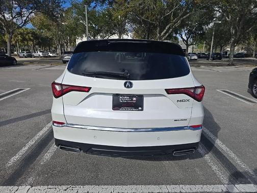 2023 Acura MDX Advance