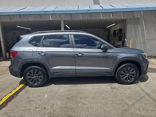 2022 Volkswagen Taos 1.5T S