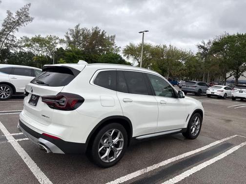 Alpine White 2022 BMW X3 sDrive30i