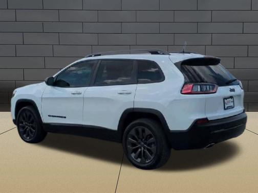 2021 Jeep Cherokee 80th Anniversary FWD