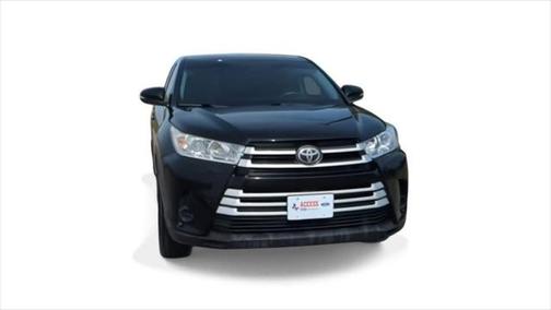 2019 Toyota Highlander LE I4