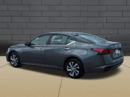 2024 Nissan Altima S FWD