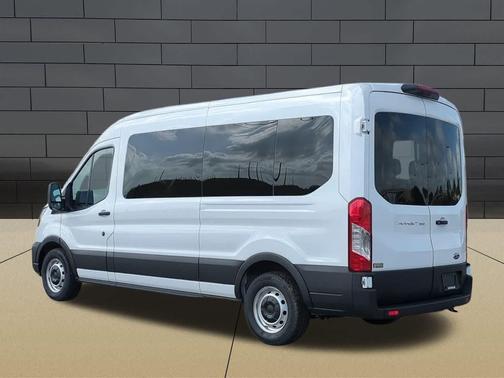 2025 Ford Transit-350 XL