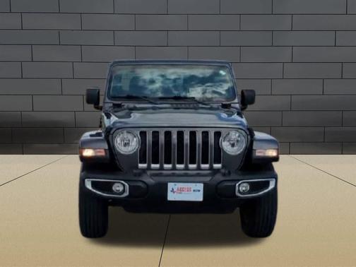 2022 Jeep Gladiator Overland