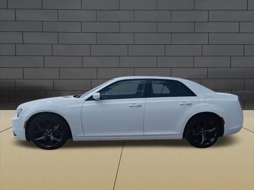 2023 Chrysler 300 S