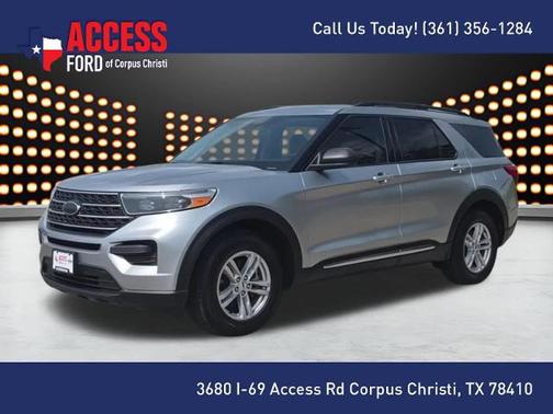 ICONIC SILVER METALLIC 2022 Ford Explorer XLT