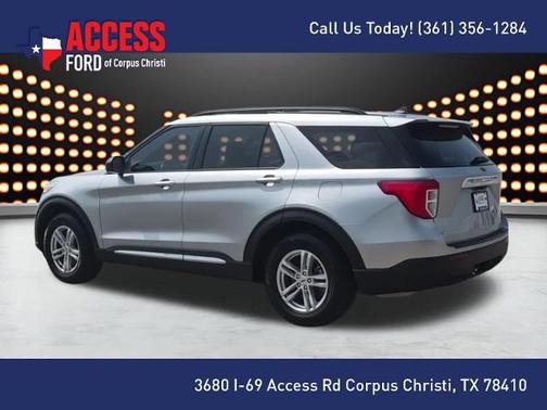 ICONIC SILVER METALLIC 2022 Ford Explorer XLT