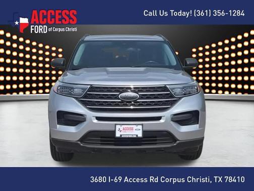 ICONIC SILVER METALLIC 2022 Ford Explorer XLT