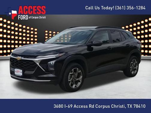 Mosaic Black Metallic 2025 Chevrolet Trax LT